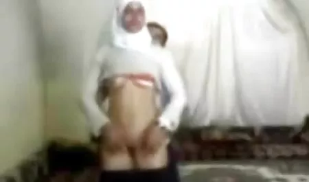 دختر با جسد راننده دانلود کانال شهوانی تاکسی را پرداخت کرد