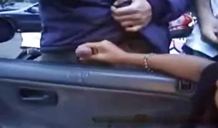 این کارگردان با یک بازیگر تازه کار یک کارگردانی پورنو کانال سکسی در موبوگرام ترتیب داد